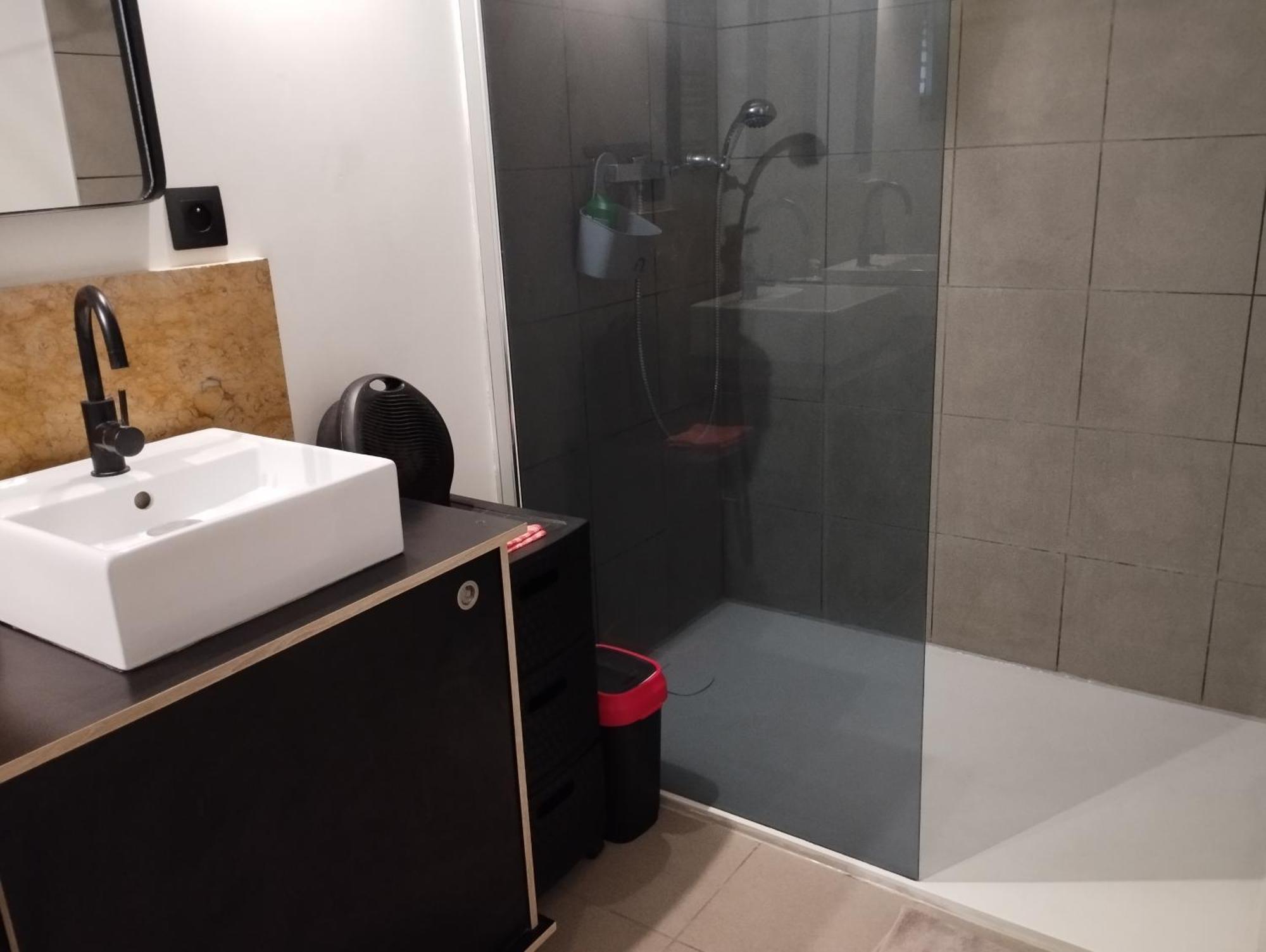 Maison Individuelle A Caen Bagian luar foto